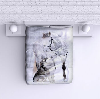 Ágytakaró Horse and Wolf